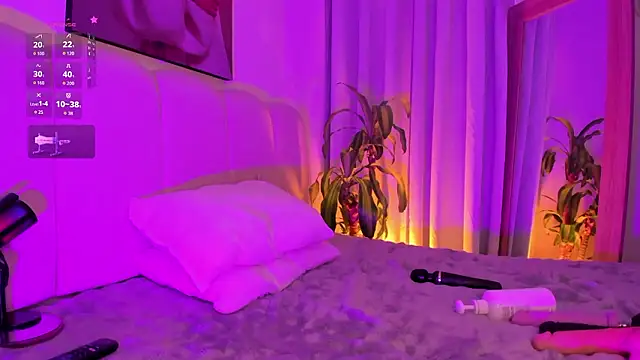 TaylerWhitelll online show from March 1, 6:19 pm