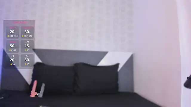 Lulu Mei  online show from March 28, 11:44 am