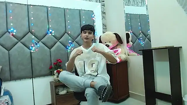 Steve Hotman online show from March 25, 1:21 pm