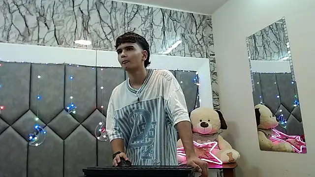 Steve Hotman online show from March 29, 1:24 pm