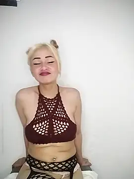 lauranasty online show from March 7, 10:48 pm