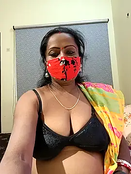 Snapshot of misti-boudii chatting on May 4, 5:11 am misti-boudii online show from May 4, 5:11 am