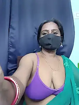 Snapshot of misti-boudii chatting on June 6, 2:22 pm misti-boudii online show from June 6, 2:22 pm