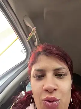 MommySexxy23 online show from April 29, 5:44 am