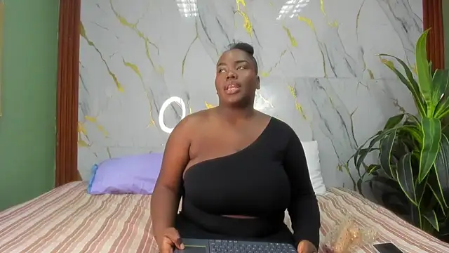 sophie blake1 online show from April 9, 7:42 pm