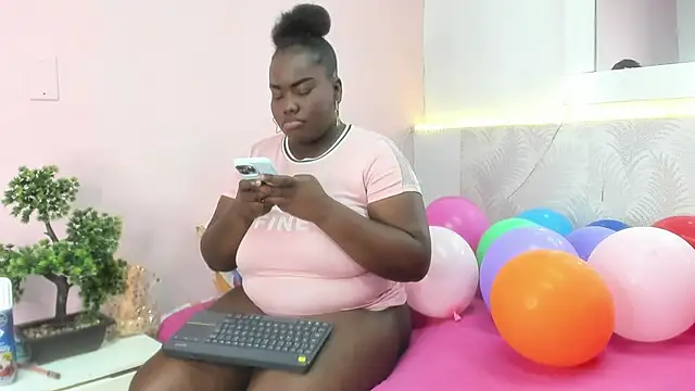 sophie blake1 online show from April 2, 7:42 pm