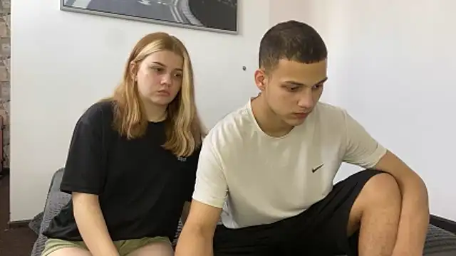 mirel couple online show from April 17, 9:56 am