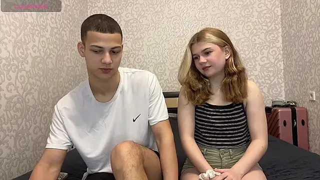 mirel couple online show from May 15, 10:13 am
