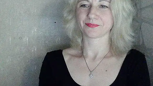 Katerina-Kissa online show from April 16, 9:39 pm