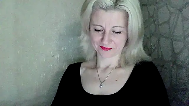 Katerina-Kissa online show from April 17, 6:44 pm