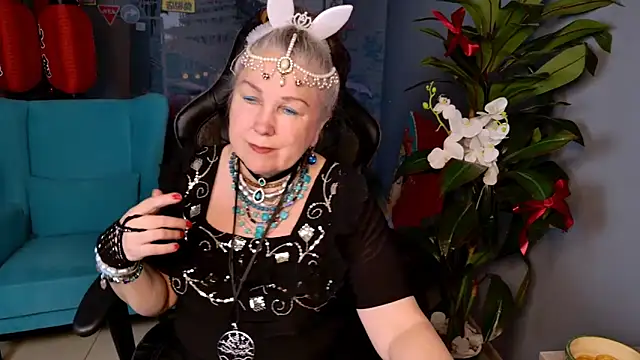 LilaMaharani online show from April 4, 12:12 pm