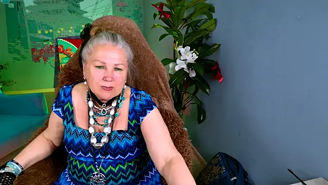 Snapshot of LilaMaharani chatting on May 14, 1:08 pm LilaMaharani online show from May 14, 1:08 pm