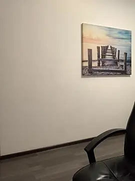 VelvetChloe online show from April 17, 11:24 am