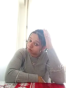 roxana e43 online show from May 6, 4:49 am