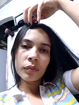 Snapshot of BiancaRoyale chatting on May 16, 6:12 am BiancaRoyale online show from May 16, 6:12 am