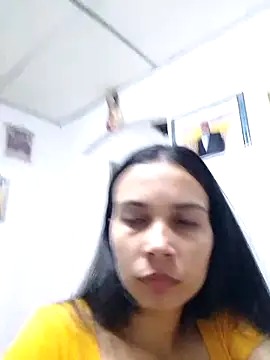 Snapshot of BiancaRoyale chatting on April 19, 8:48 am BiancaRoyale online show from April 19, 8:48 am
