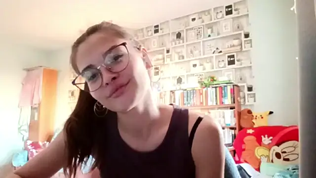 JInaMillsap online show from March 30, 9:11 am