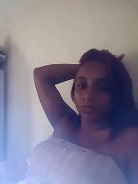 laryy4 online show from April 1, 3:20 pm