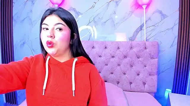 AbrilQuintana  online show from March 11, 11:37 am