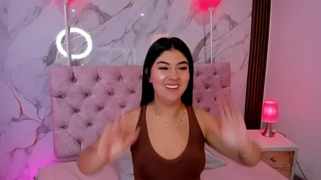 AbrilQuintana  online show from March 27, 11:33 am