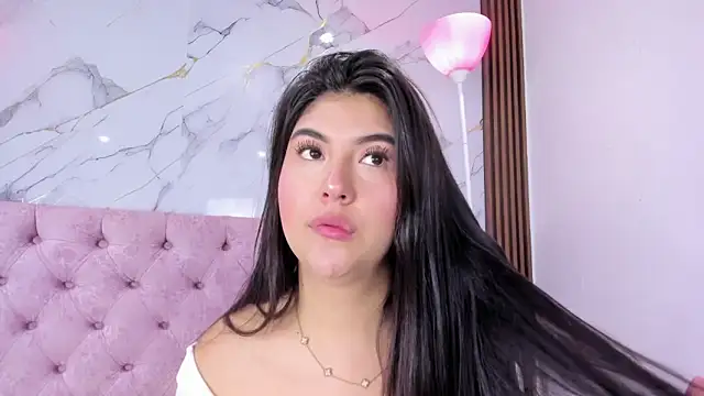 AbrilQuintana  online show from May 27, 11:39 am