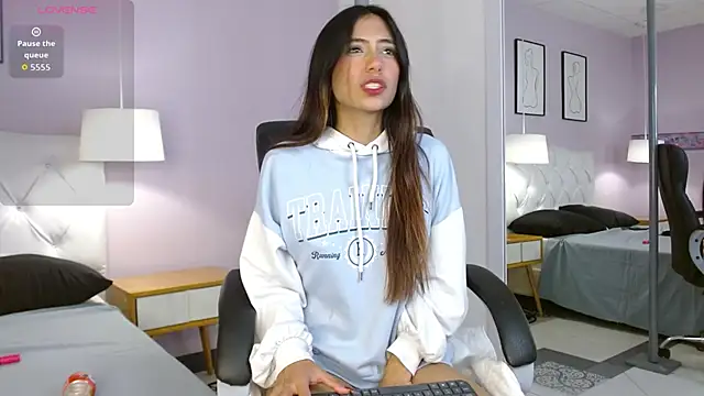 Cataleyaa23 online show from March 9, 7:39 pm