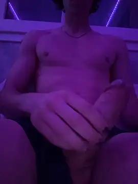 Aiykoo online show from February 28, 9:47 pm