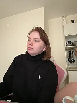 soft focus online show from April 12, 4:49 am