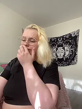 soft focus online show from July 10, 5:07 am