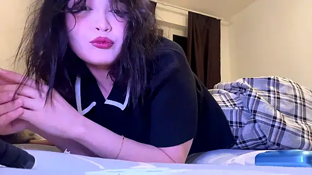 CartiBlue online show from April 21, 5:19 pm
