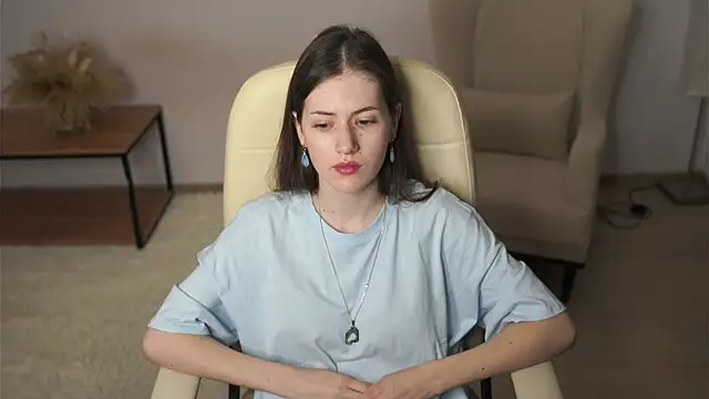 Snapshot of OdiIiaChavarria chatting on March 1, 7:19 am OdiIiaChavarria online show from March 1, 7:19 am