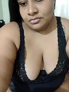 gordinhafogosaa online show from April 21, 7:42 pm