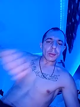 Snapshot of Hugo1993 chatting on March 1, 1:44 pm Hugo1993 online show from March 1, 1:44 pm