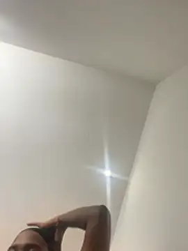 Emi rousse online show from March 28, 1:01 pm