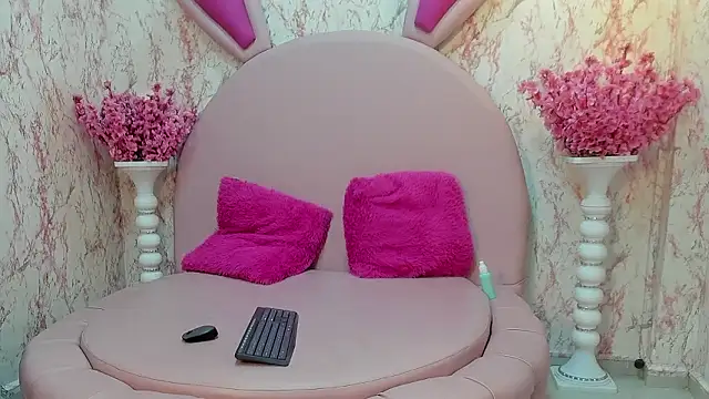 Dolly boobsy online show from March 9, 1:03 pm