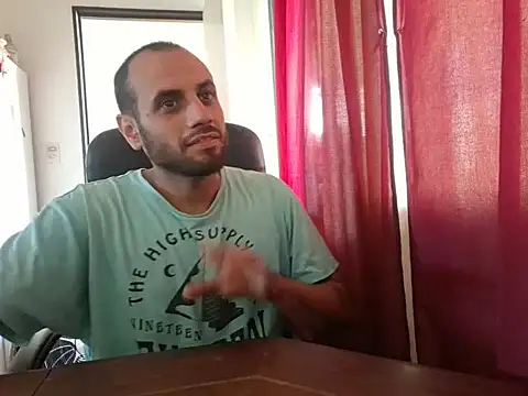 Snapshot of oroenbarra chatting on April 30, 4:14 pm oroenbarra online show from April 30, 4:14 pm