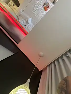 Cplchd online show from March 5, 9:17 am