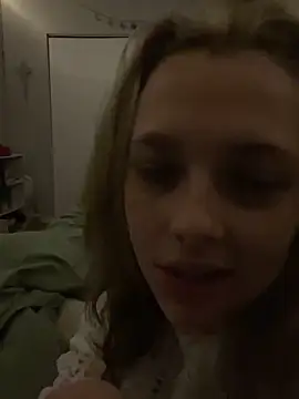 imkhloe online show from March 2, 5:31 pm