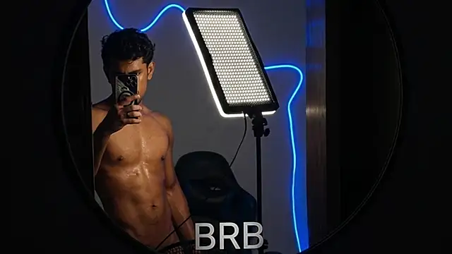 jossi12345j online show from March 26, 1:31 pm