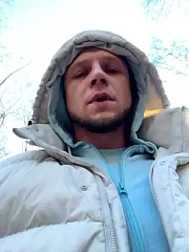 Sweetlauu online show from March 1, 7:52 am