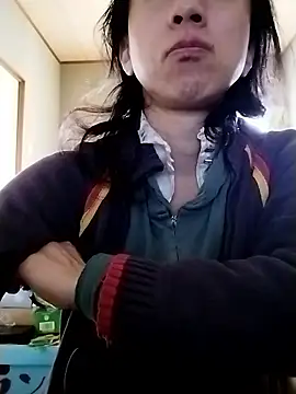 mako7612 online show from April 2, 10:05 pm