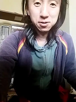 mako7612 online show from March 8, 6:28 am