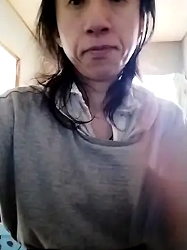 mako7612 online show from March 11, 6:51 am