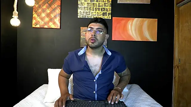 Snapshot of ashwin_koch chatting on March 3, 3:02 am ashwin koch online show from March 3, 3:02 am