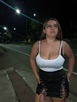 maleja smmith online show from April 3, 5:25 am