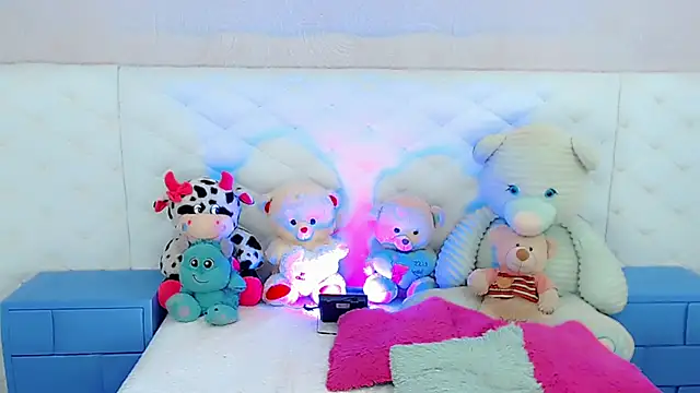 catriona queen16 online show from March 19, 2:33 am