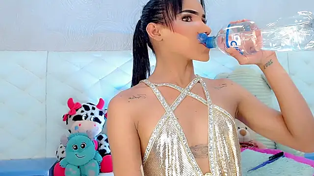 catriona queen16 online show from March 29, 1:02 pm