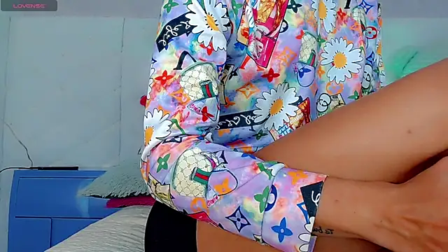 catriona queen16 online show from May 31, 3:23 am