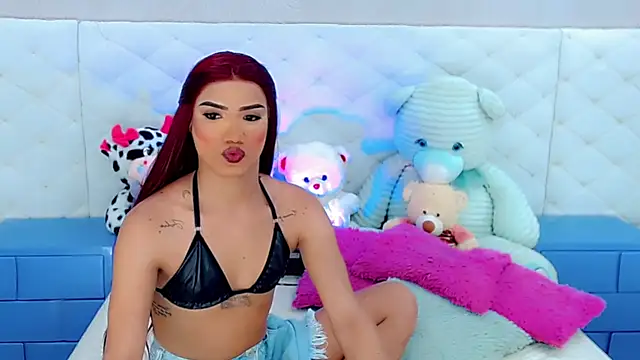 catriona queen16 online show from April 29, 8:37 pm