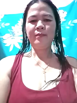 sweet lyn2025 online show from April 9, 1:40 am